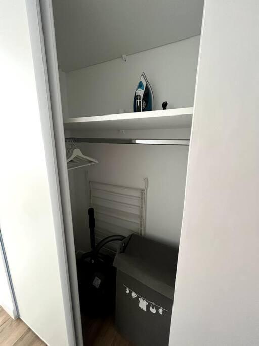Hana Home Mantes-La-Jolie 6 Personnes Parking Public Gratuit Business&Family エクステリア 写真