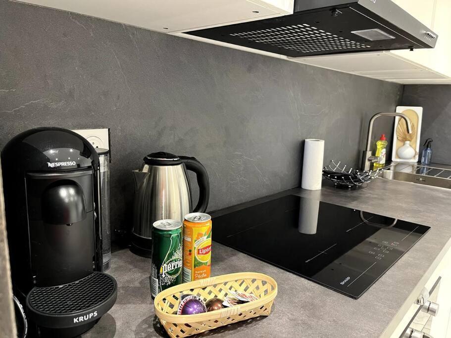 Hana Home Mantes-La-Jolie 6 Personnes Parking Public Gratuit Business&Family エクステリア 写真